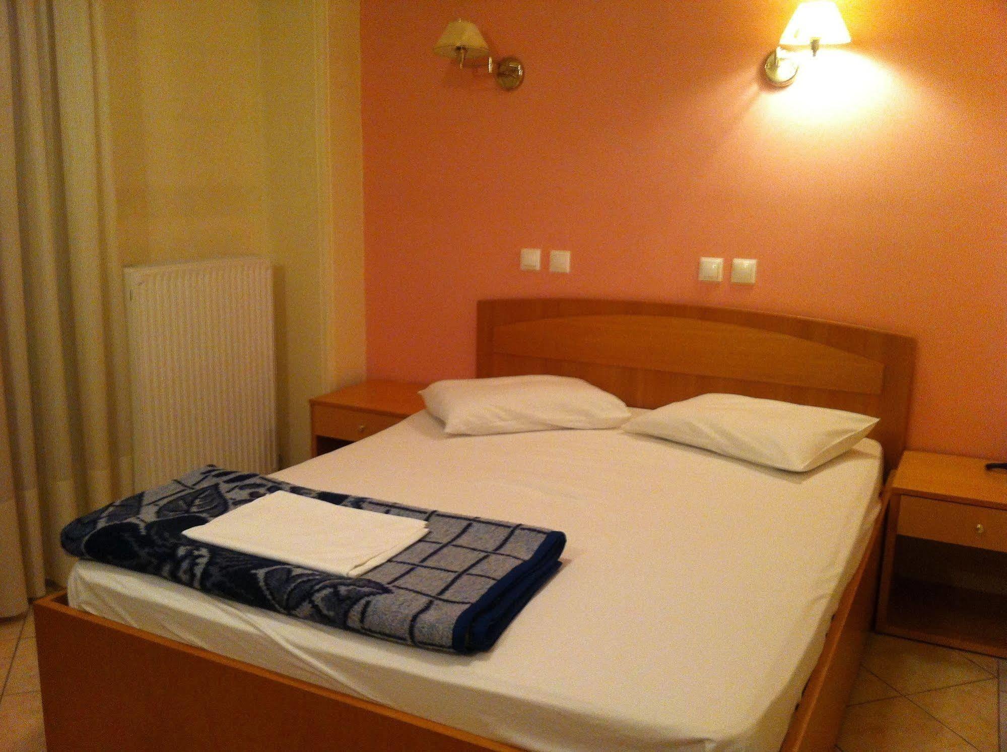 Cybele Guest Accommodation 아테네 외부 사진